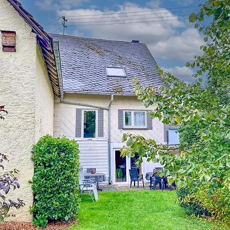 Vakantiehuis Herrenhaus Morz (Mayen-Koblenz)