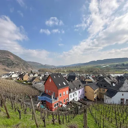 Herrenhaus * Morz (Mayen-Koblenz)